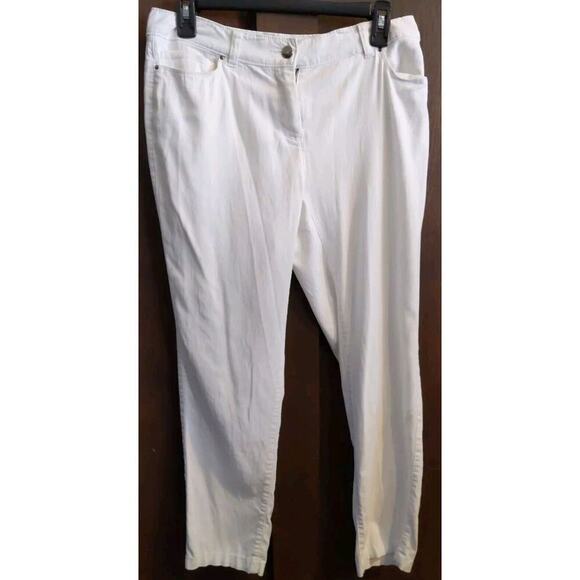Women's 8P Alfani Petite White Pants Medium PM twill stretch lightweight summer - Picture 1 of 4